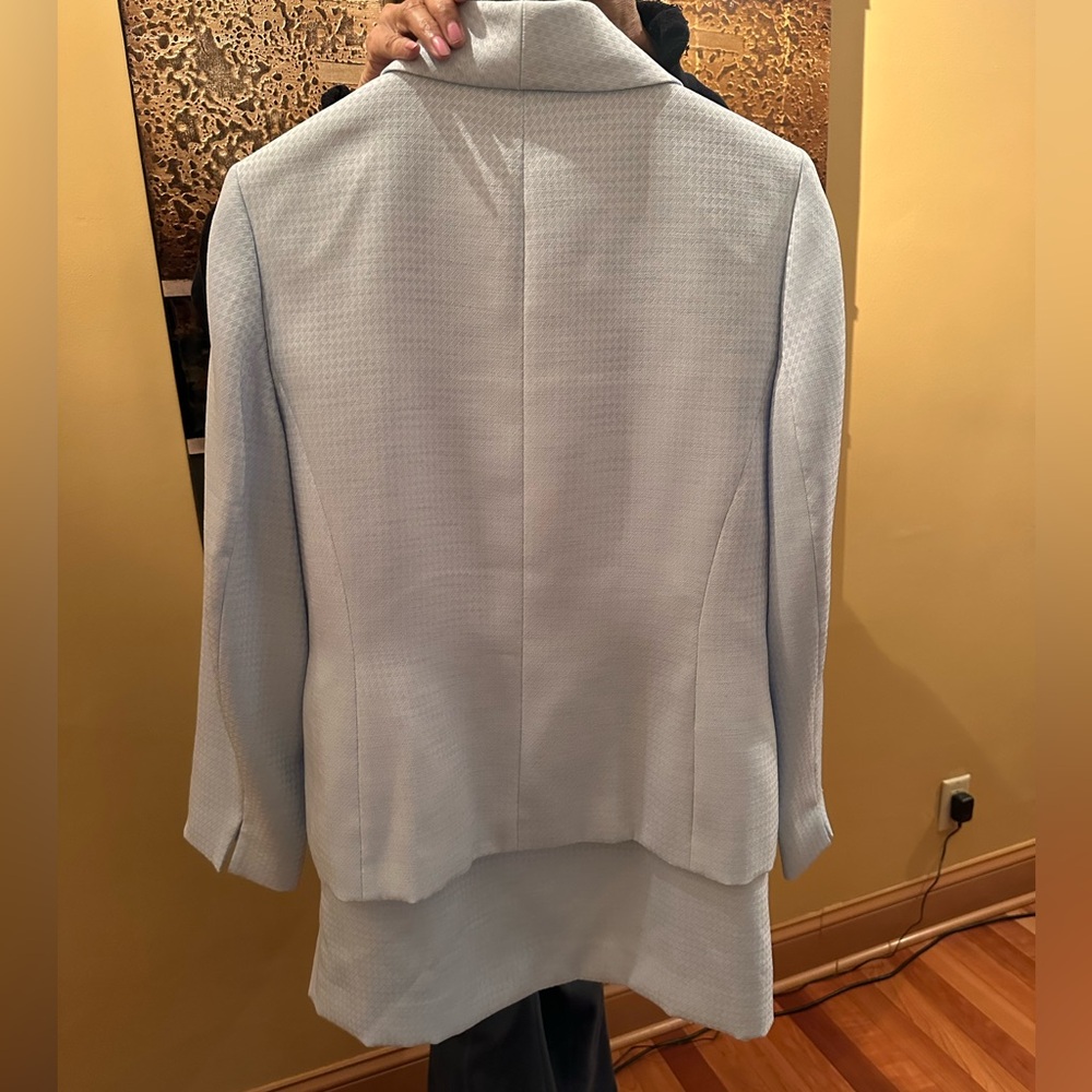 LeSuit Baby Blue Blazer Set